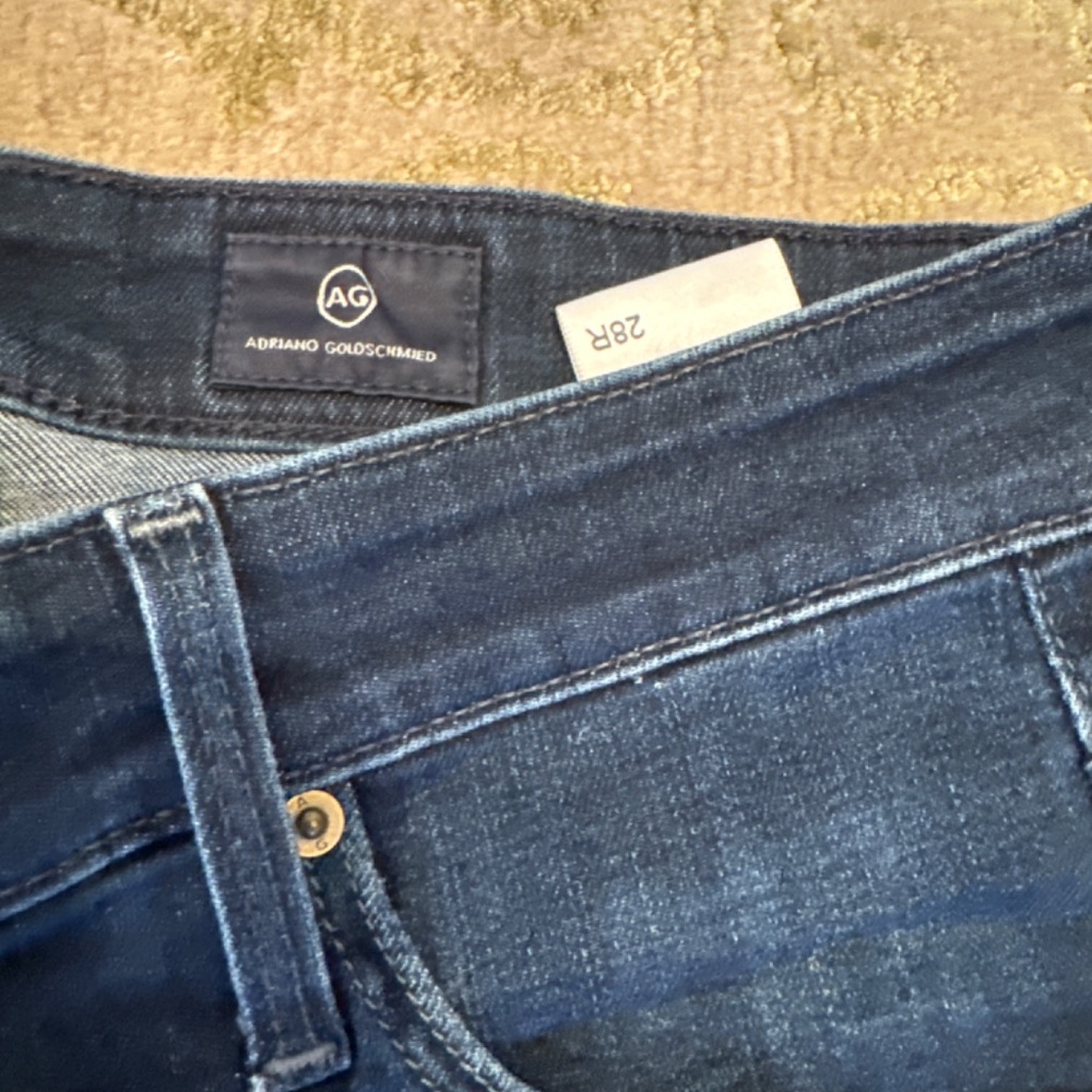 Jeans - Picture 2 of 4
